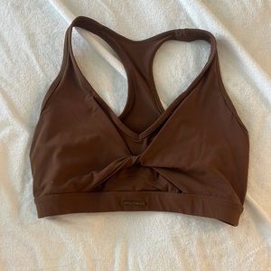 Whitney simmons gymshark 1st collection sports bra